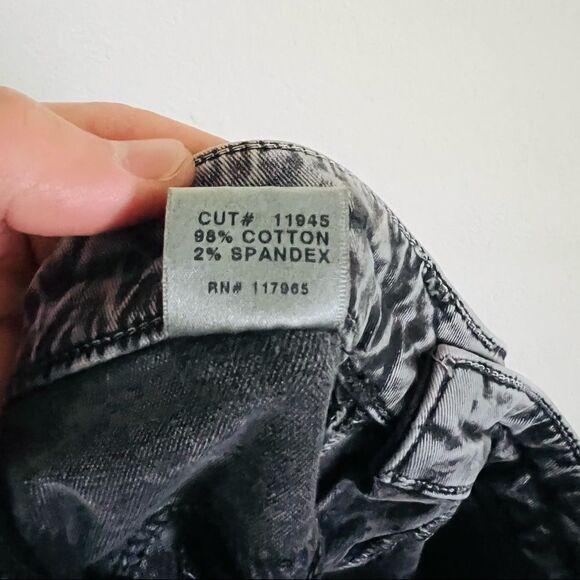 J Brand Women's Black Skinny Jeans Size 24 - Picture 7 of 8